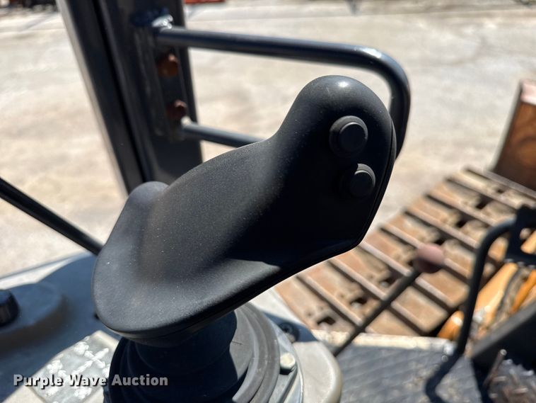 image for item EG8222 2007 Case 850K Series II dozer