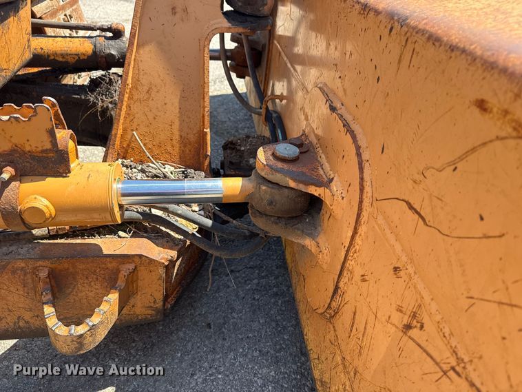 image for item EG8223 2006 Case 850K Series II dozer