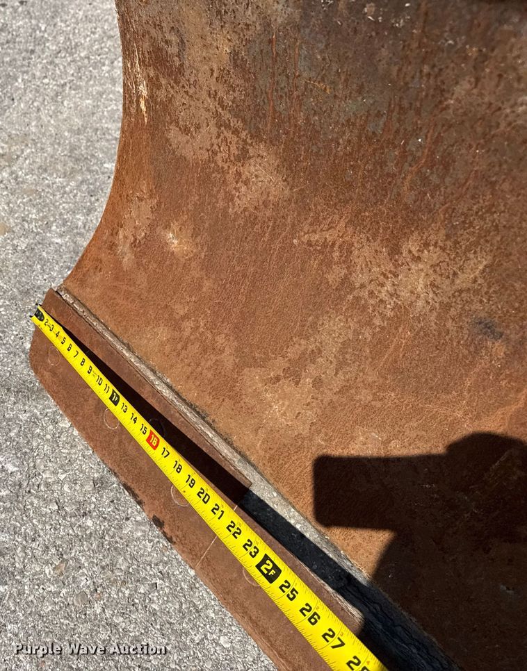 image for item EG8223 2006 Case 850K Series II dozer