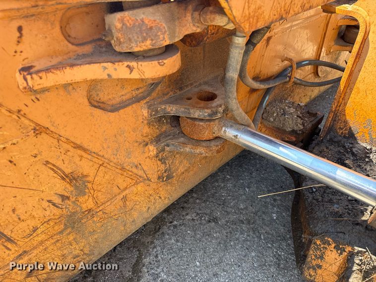 image for item EG8223 2006 Case 850K Series II dozer