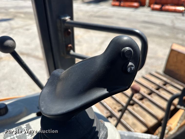 image for item EG8223 2006 Case 850K Series II dozer