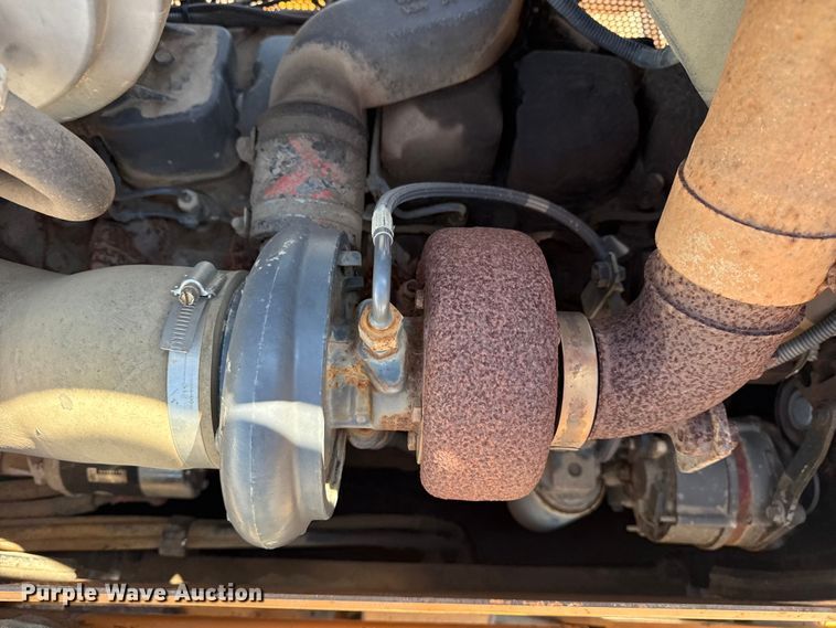 image for item EG8223 2006 Case 850K Series II dozer