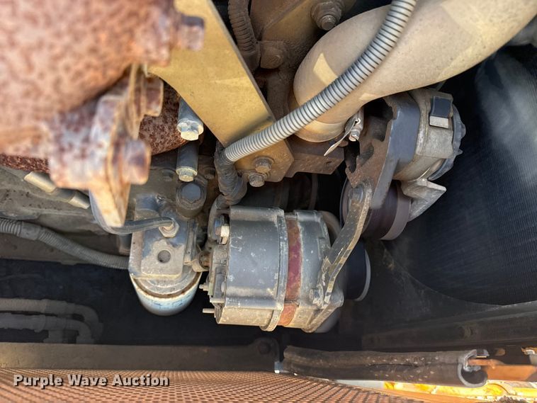 image for item EG8223 2006 Case 850K Series II dozer