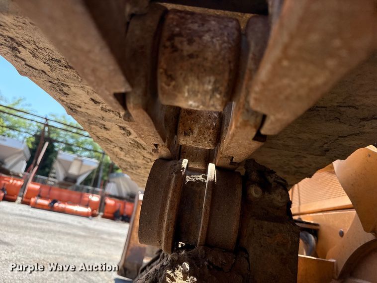 image for item EG8223 2006 Case 850K Series II dozer