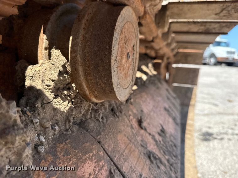 image for item EG8223 2006 Case 850K Series II dozer