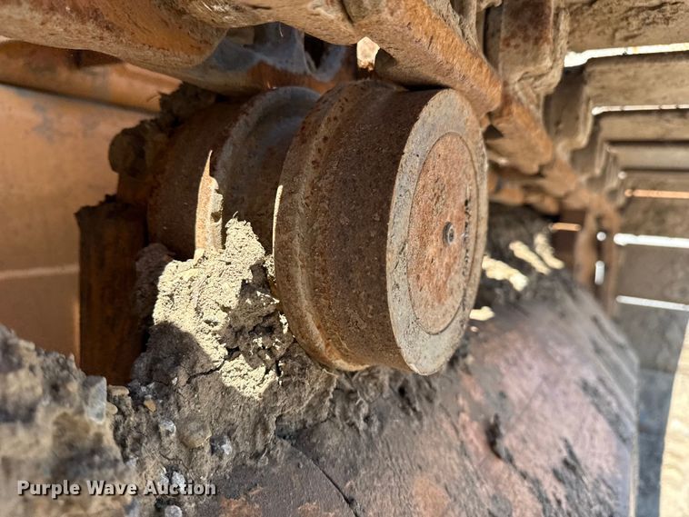 image for item EG8223 2006 Case 850K Series II dozer