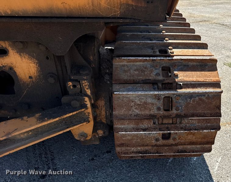 image for item EG8223 2006 Case 850K Series II dozer