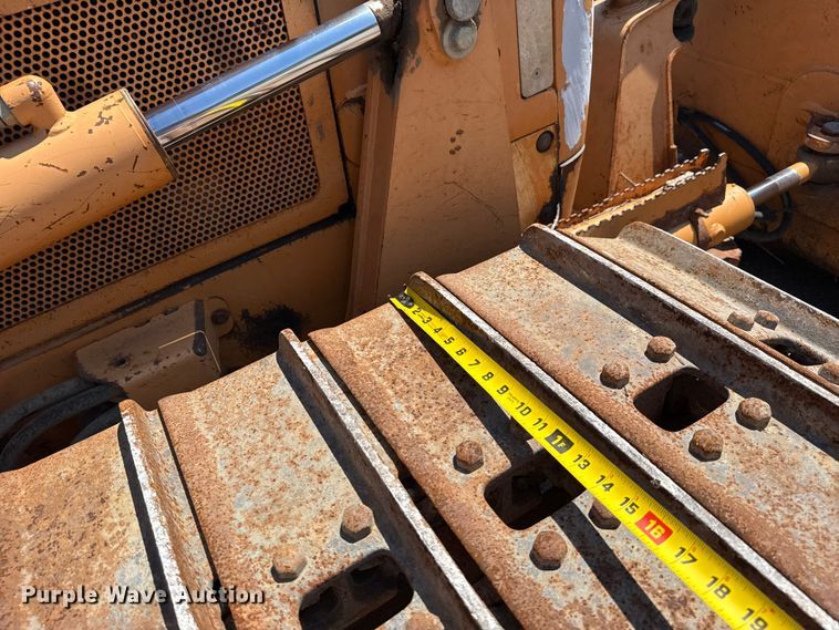 image for item EG8223 2006 Case 850K Series II dozer