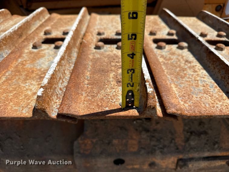 image for item EG8223 2006 Case 850K Series II dozer