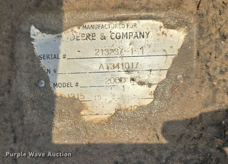 image for item EG8224 2009 John Deere 200D LC excavator