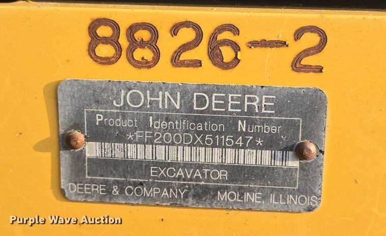 image for item EG8224 2009 John Deere 200D LC excavator