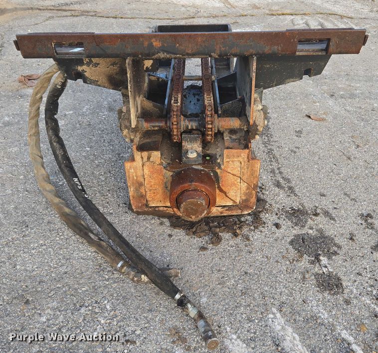 image for item EG8225 Bobcat Drop Hammer skid steer breaker