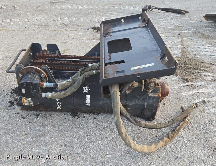 image for item EG8225 Bobcat Drop Hammer skid steer breaker