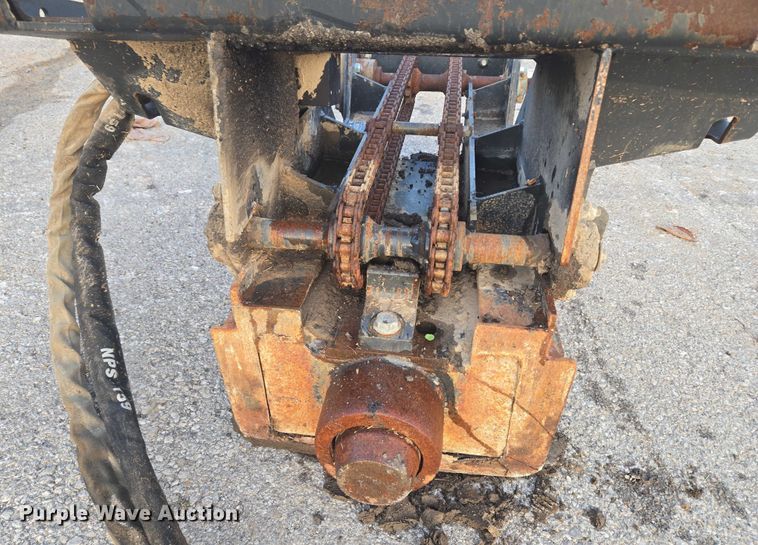 image for item EG8225 Bobcat Drop Hammer skid steer breaker
