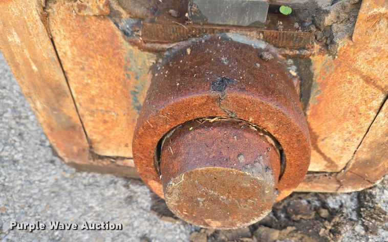 image for item EG8225 Bobcat Drop Hammer skid steer breaker