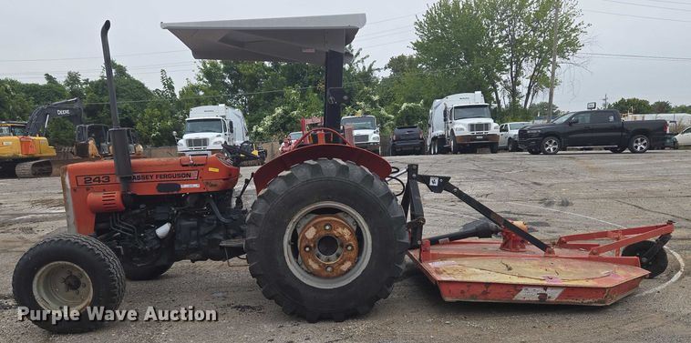image for item EG8228 Massey Ferguson 243 tractor