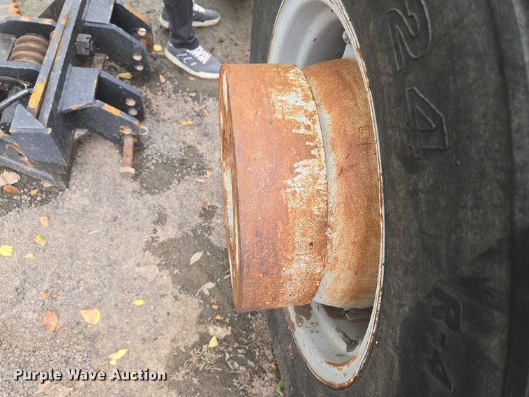 image for item EG8228 Massey Ferguson 243 tractor