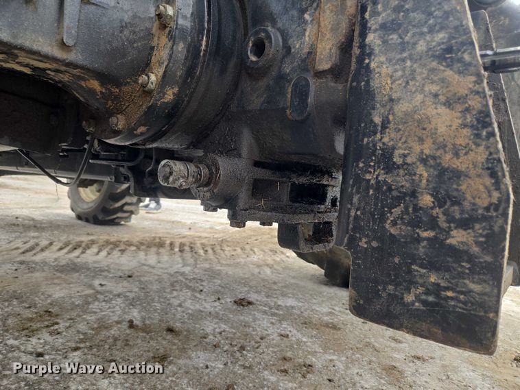 image for item EG8229 2010 New Holland T5060 MFWD tractor