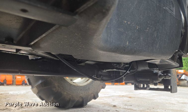 image for item EG8229 2010 New Holland T5060 MFWD tractor