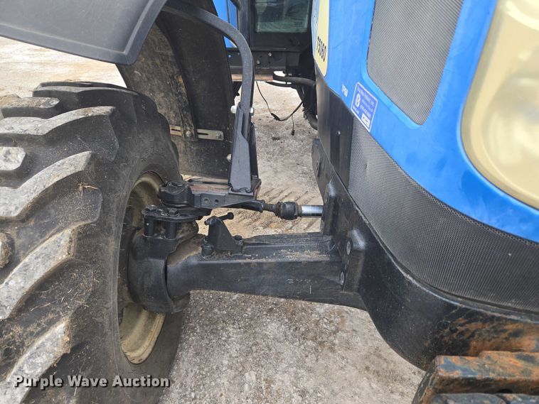 image for item EG8229 2010 New Holland T5060 MFWD tractor