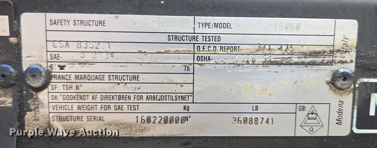 image for item EG8229 2010 New Holland T5060 MFWD tractor