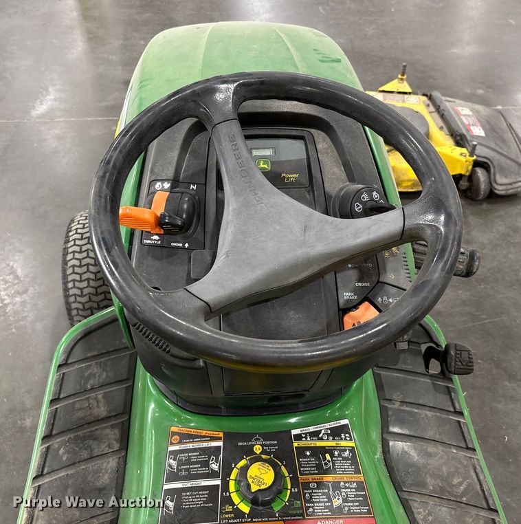 image for item EJ7651 2009 John Deere X360 lawn mower