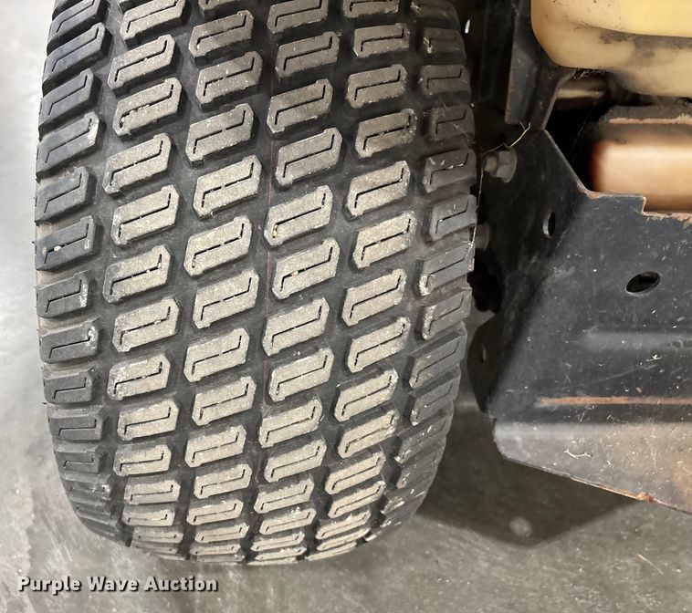 image for item EJ7651 2009 John Deere X360 lawn mower