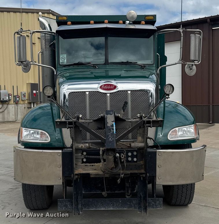 image for item EM2317 2010 Peterbilt 340 dump truck