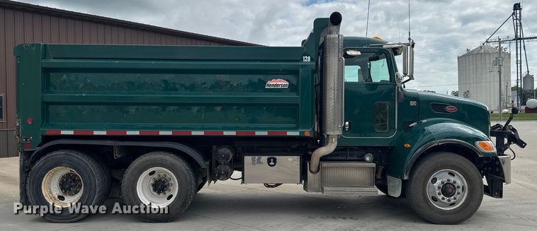 image for item EM2317 2010 Peterbilt 340 dump truck