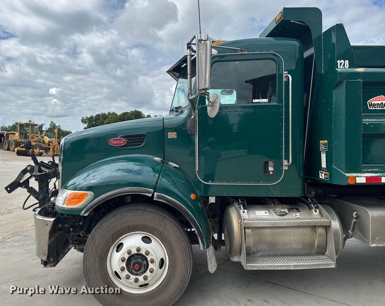 image for item EM2317 2010 Peterbilt 340 dump truck