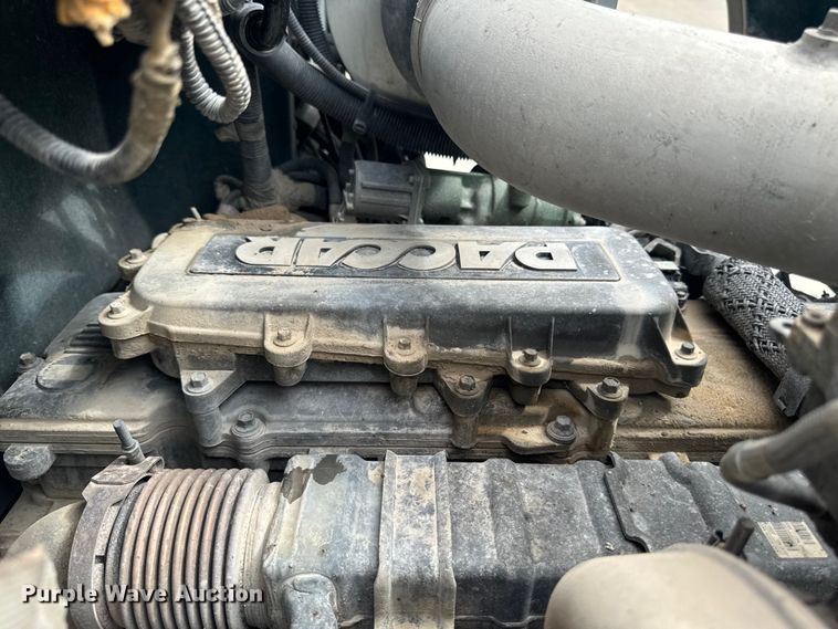 image for item EM2317 2010 Peterbilt 340 dump truck