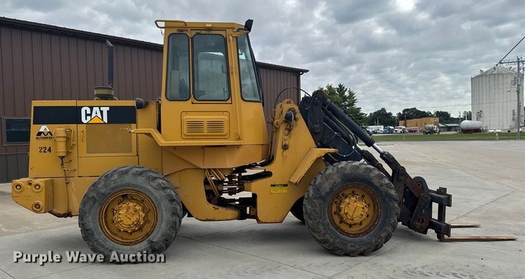 CARGADOR FRONTAL 1992 CATERPILLAR IT28B