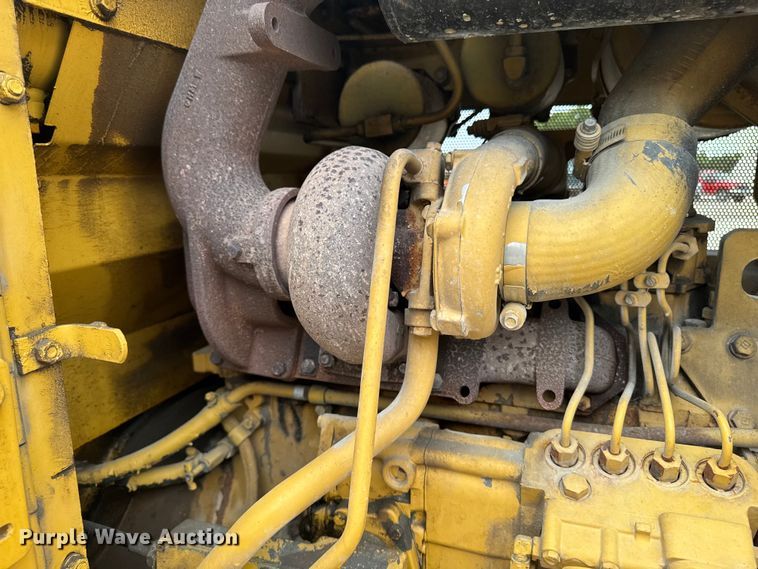 image for item EM2320 1992 Caterpillar IT28B wheel loader