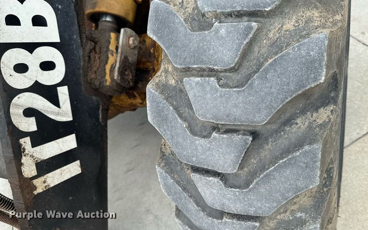 image for item EM2320 1992 Caterpillar IT28B wheel loader