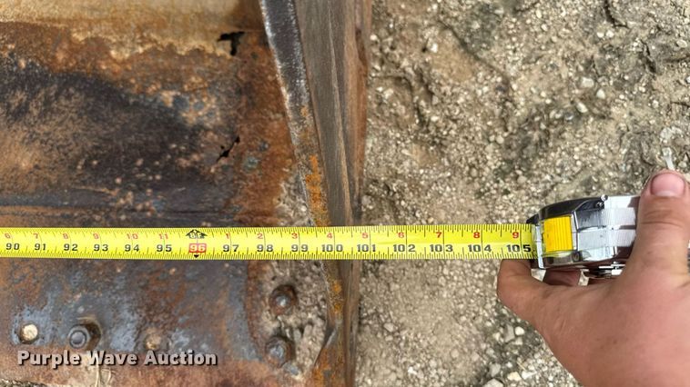 image for item EM2320 1992 Caterpillar IT28B wheel loader