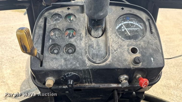 image for item EM2324 John Deere 4240H tractor