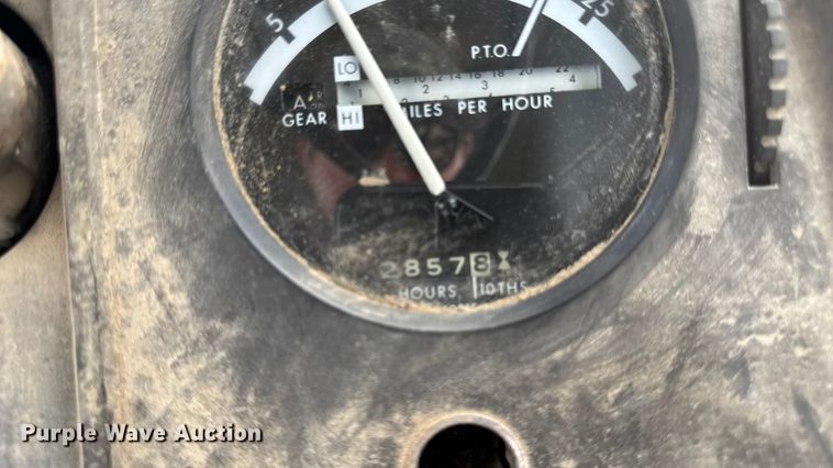 image for item EM2324 John Deere 4240H tractor