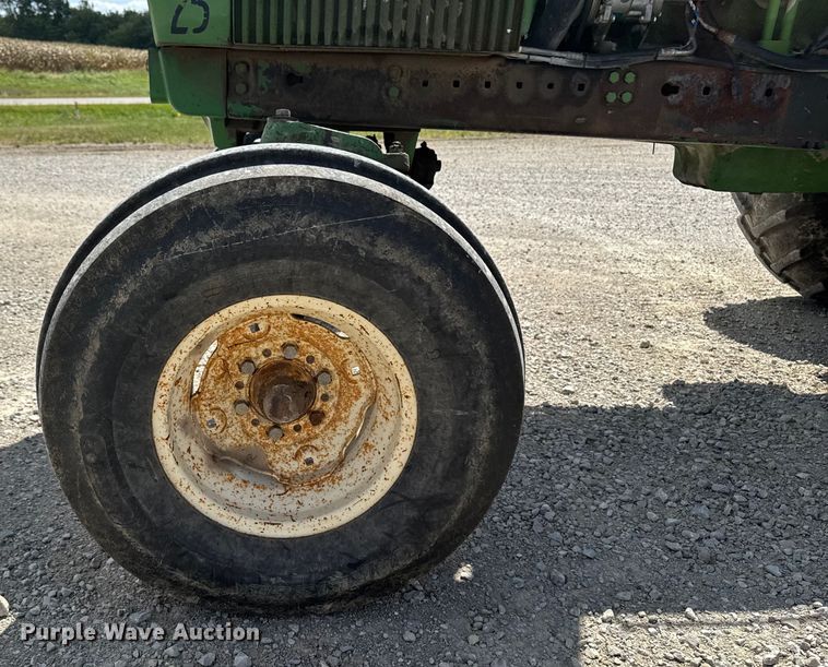 image for item EM2324 John Deere 4240H tractor