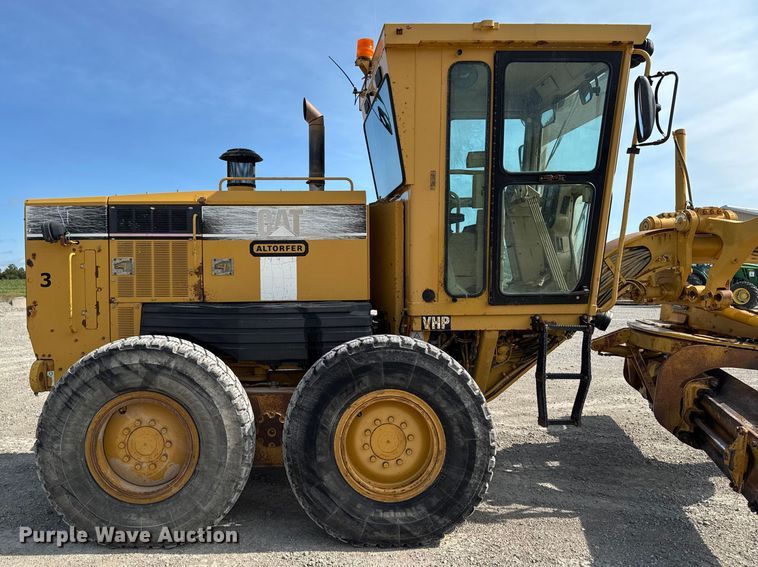image for item EM2346 Caterpillar 140H motor grader