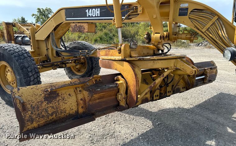 image for item EM2346 Caterpillar 140H motor grader