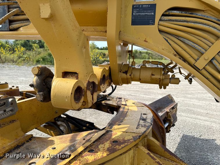 image for item EM2346 Caterpillar 140H motor grader