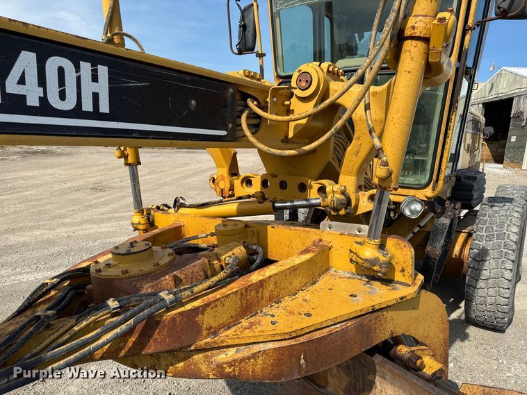 image for item EM2346 Caterpillar 140H motor grader