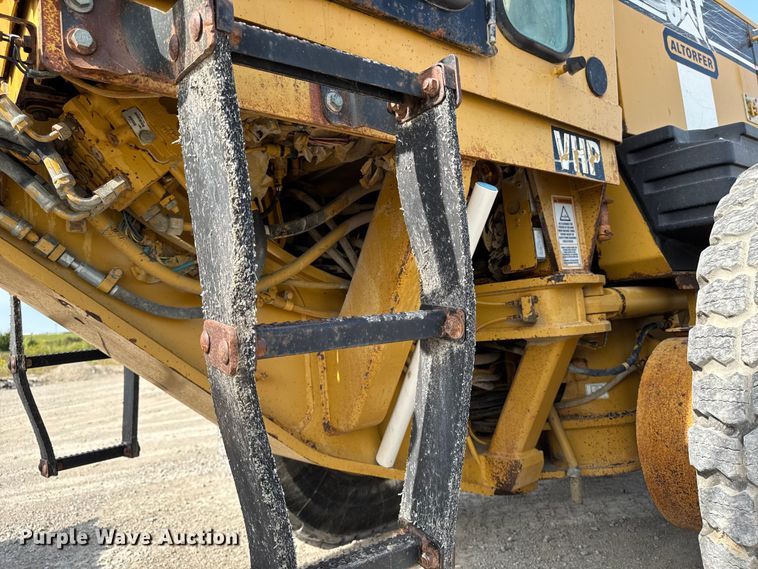 image for item EM2346 Caterpillar 140H motor grader