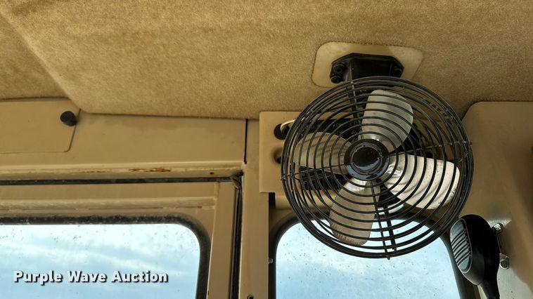 image for item EM2346 Caterpillar 140H motor grader