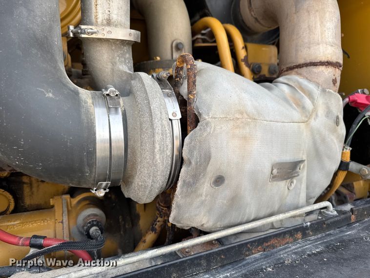 image for item EM2346 Caterpillar 140H motor grader