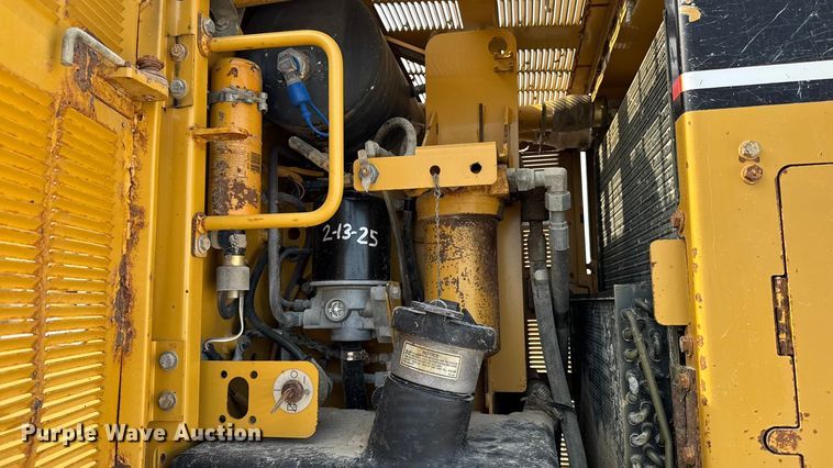 image for item EM2346 Caterpillar 140H motor grader