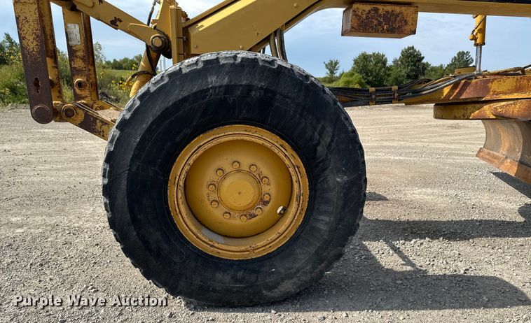image for item EM2346 Caterpillar 140H motor grader