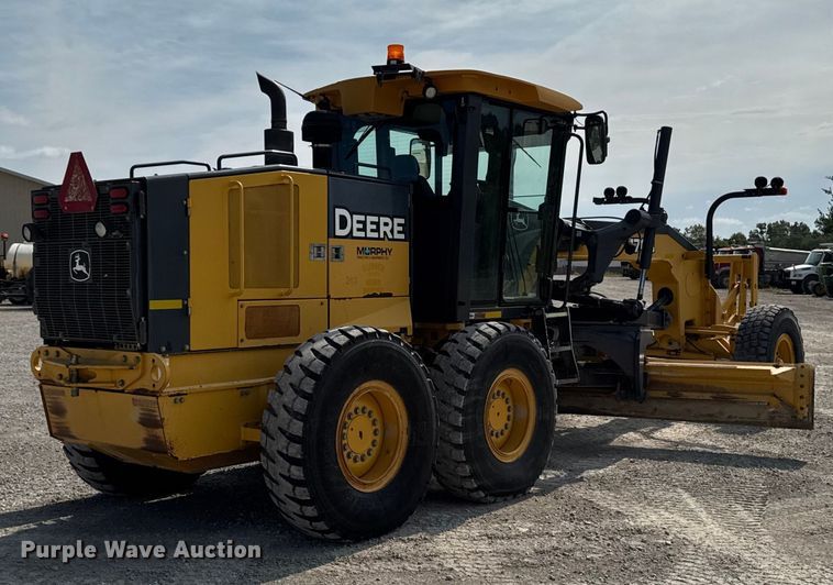 image for item EM2347 2010 John Deere 770G motor grader