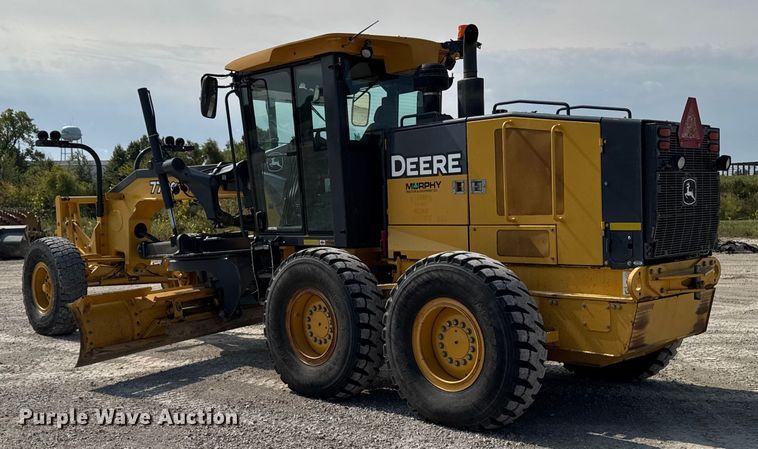 image for item EM2347 2010 John Deere 770G motor grader