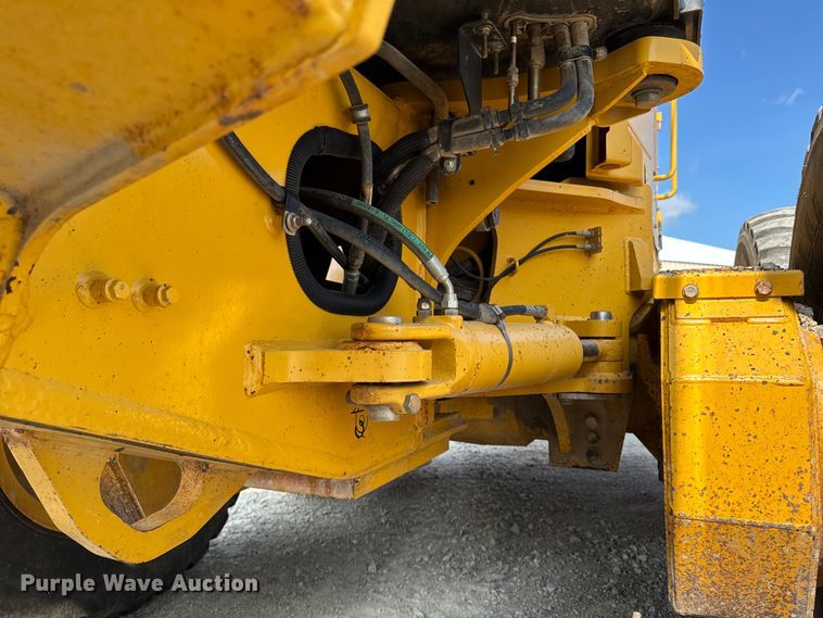 image for item EM2347 2010 John Deere 770G motor grader